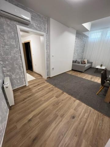 Ferienwohnung Centar Ns 5 Novi Sad Exterior foto